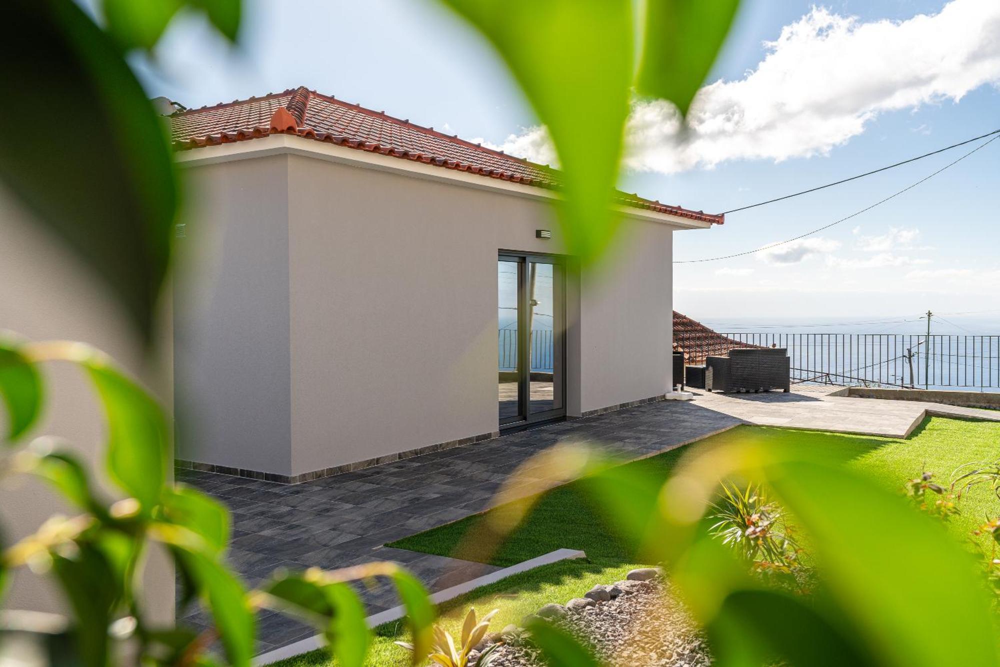 Casa Barros Serra